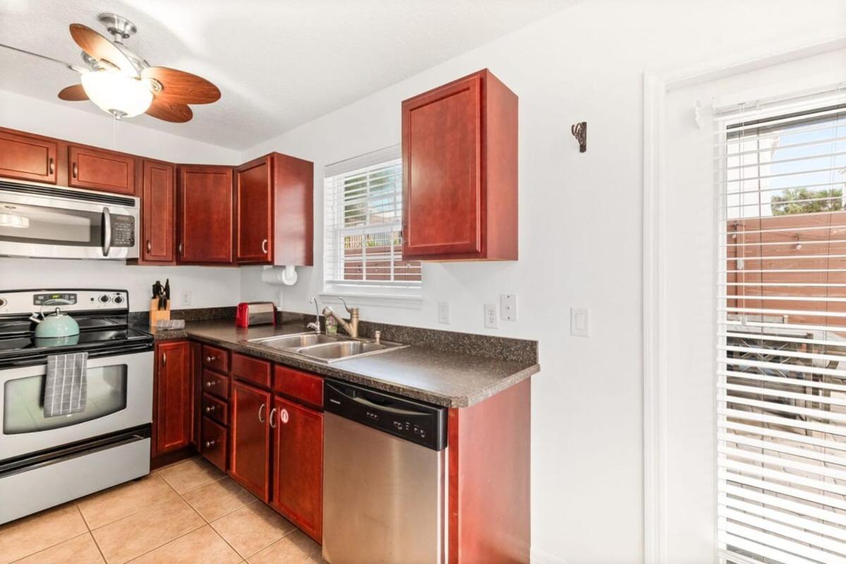 4Br House, 2 Blocks From The Beach セント・オーガスティン エクステリア 写真